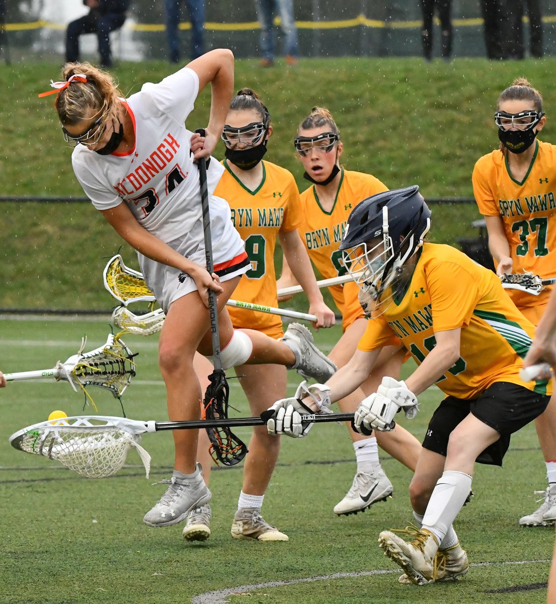 KyleJAndrews_'s tweet photo. A battle between the 4-0s. McDonogh, the no. 1 girls lacrosse program in the nation &amp; Bryn Mawr. The Eagles won 10-6. 

"...a lot of credit goes to them because they’re putting in the work outside of practice to get things done." -@tcummings_21 

READ: https://t.co/2ZWOaLTLWo https://t.co/kGkiQsH5ak