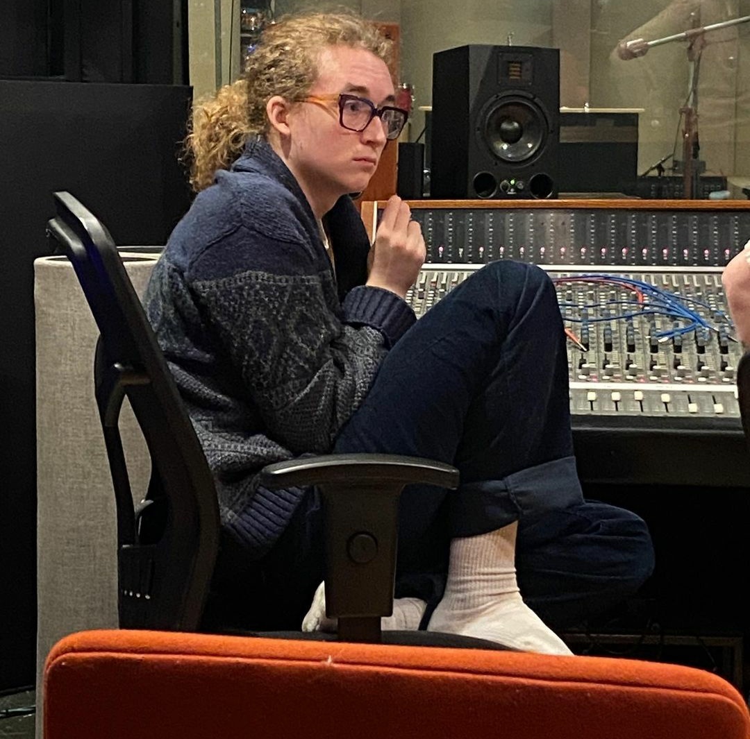 aubreysarchive's tweet photo. congrats on malcolm craig and finn wolfhard that officially finished their first LP

get ready for THEM. https://t.co/BM3gevekf9