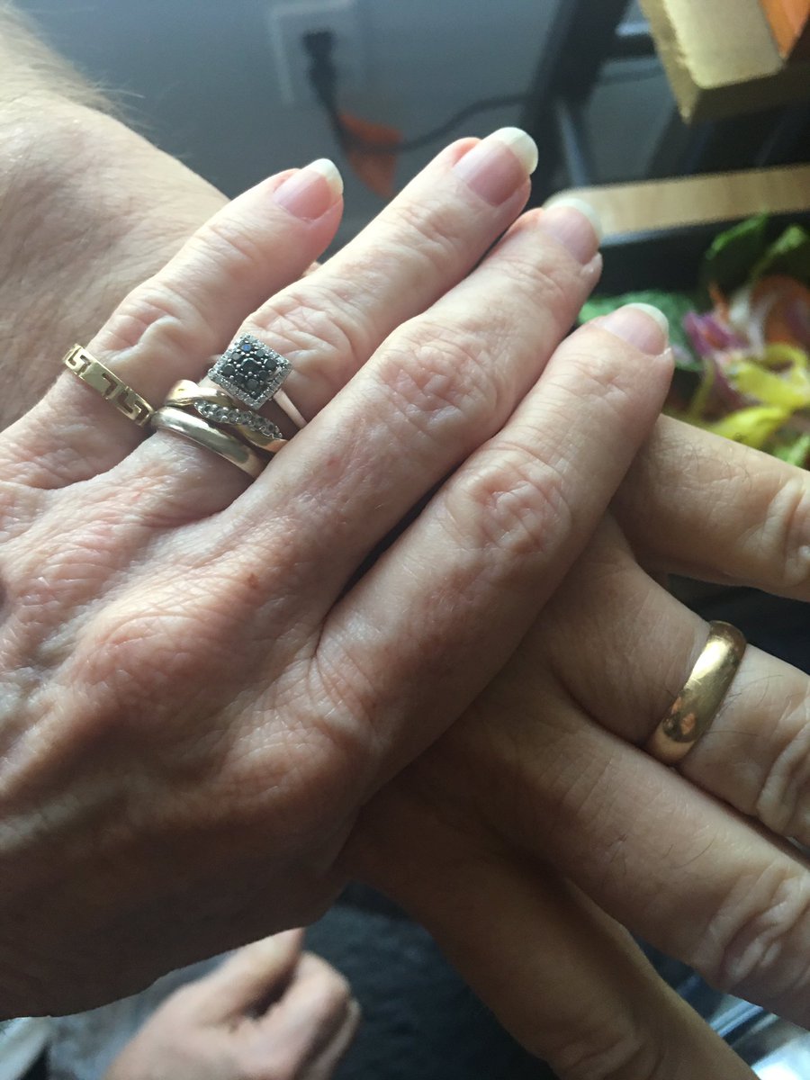 Celebrating the 8th anniversary of the day John ask me for my hand in marriage. Happy Engagement Day to my wonderful husband❣️ 💍👩‍❤️‍💋‍👨#isaidyes #beingmrslampman #ourworld2021