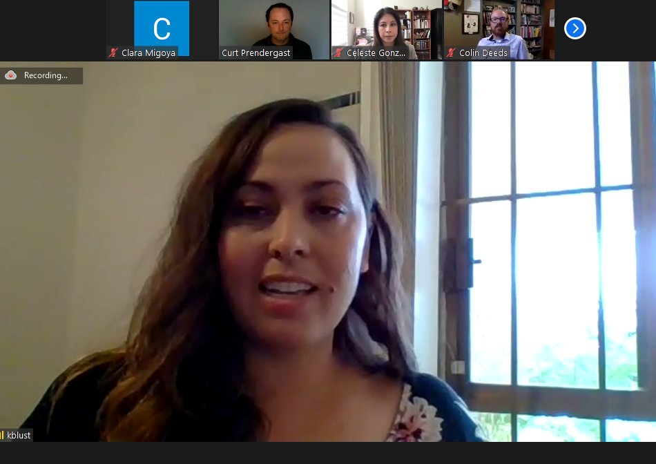 UAZ_CLAS's tweet photo. Thrilled about this great alumni panel with reporters @ktblust, @CurtTucsonStar, and @DevoidAlex! Going live on Zoom now! https://t.co/6YKUivnglA
#borderreporting https://t.co/GHG8TFY8PP