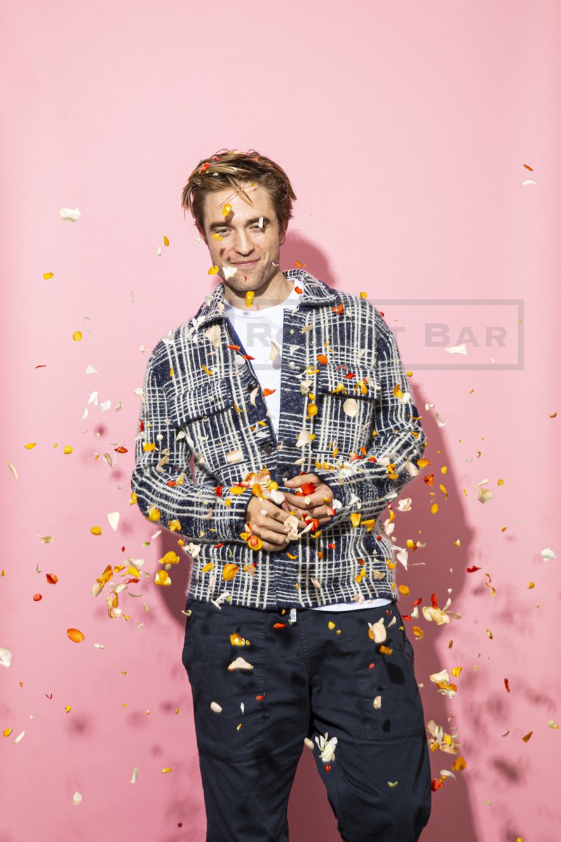 RPAustralia's tweet photo. 𝙉𝙀𝙒 𝙊𝙐𝙏𝙏𝘼𝙆𝙀𝙎:  9 Tagged Robert Pattinson Photos Time Out (2020)

More at 👇
https://t.co/LBVp9Rk7Z8 https://t.co/F9pTQuO6tJ