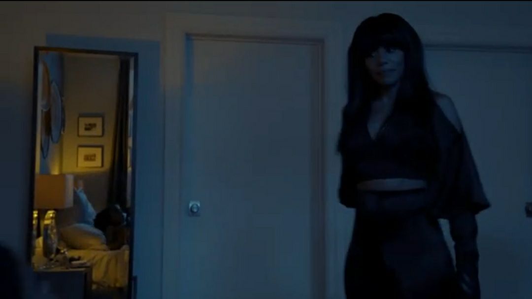 IamNFINITI's tweet image. This can't be good. Jasmine is dressed like OJ 🤦🏾‍♀️. I'm nervous for Andi. I hope Andi hits her with that broken expensive clock she got🤷🏾‍♀️🤣 @kjsmithofficial @SistasOnBET #TeamAndi