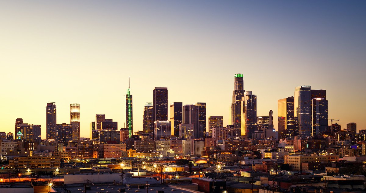 DTLA_Properties's tweet photo. There's nothing like a good  sunset to end the day. #DTLA #magichour #realtorlife https://t.co/NED631ODMR