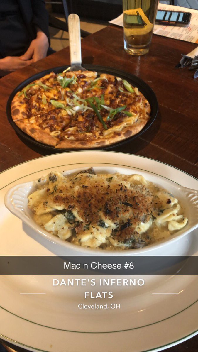 <a href="/CLEMacNCheese/">Cleveland Mac N Cheese Week</a> Early dinner at Dante’s Inferno. Great pizza. Great Mac! 
#ClevelandMacAndCheeseWeek