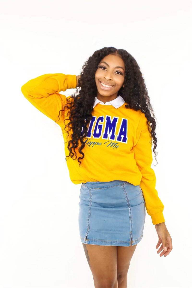 TatiTheHippie's tweet image. I don’t plan on stopping at all, I want this 5ever. ✨

I am the new RetRHOspect. I am different 🐩
#live5 #prettypoodle #SPR21