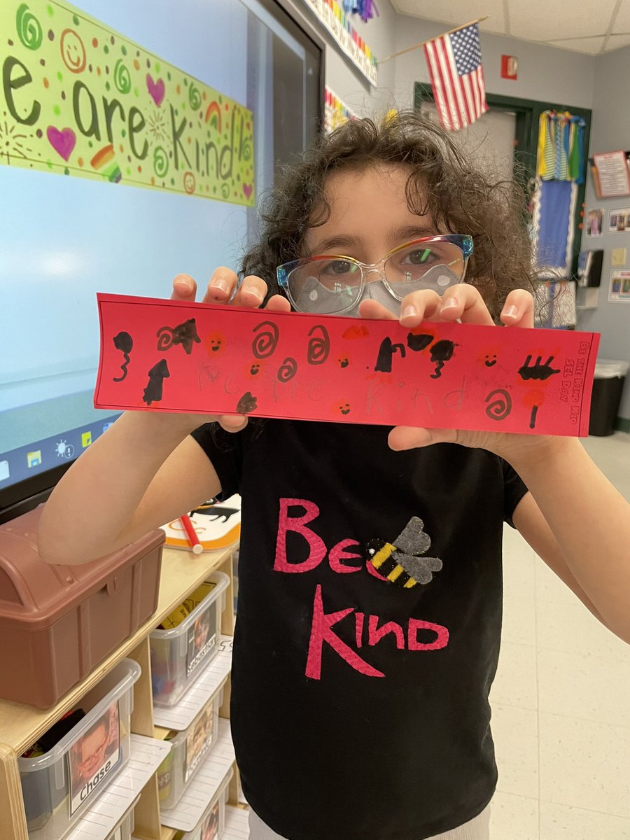 KOMrsWagner's tweet photo. π KIND! #KOkind #KOproud #BeTheKindKid #Kindergarten #HappyClassrooms https://t.co/id4yGnuUUi
