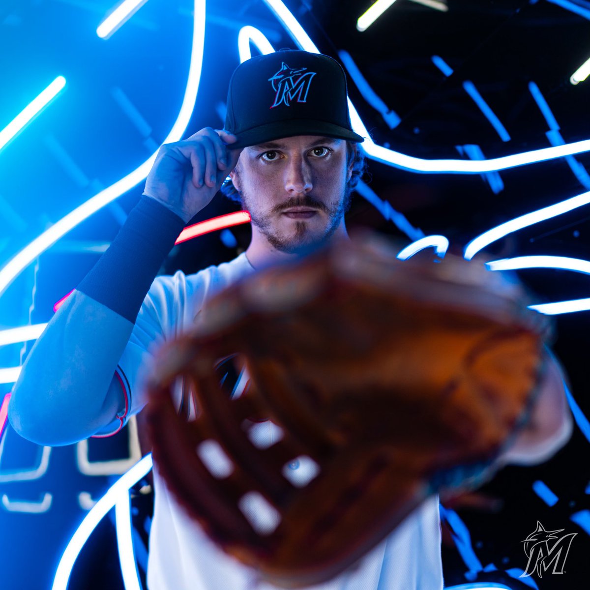 AndersonBrian01's tweet photo. Let’s Go #JuntosMiami @Marlins https://t.co/G3ehdU3Cf6