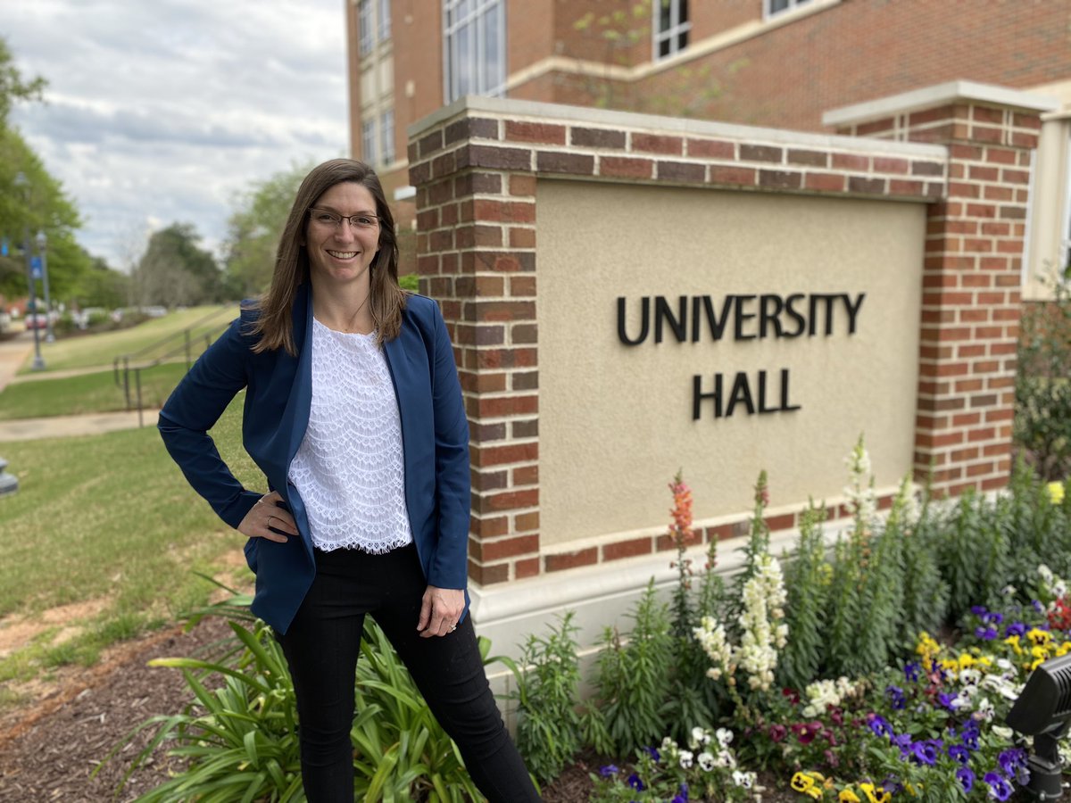 TeachitRalph's tweet photo. Defended my dissertation today. Wow! What a journey. So thankful for the support of family, friends, colleagues, and mentors. #GrowthMindset #EdD #NeverStopLearning #DrRalph #MomWillAlwaysBeTheBestTitle @DrKSBarker @DrBuning @AUG_CollegeofEd @AUG_VPii @LaGrangeCollege https://t.co/7rqB2ap6QU
