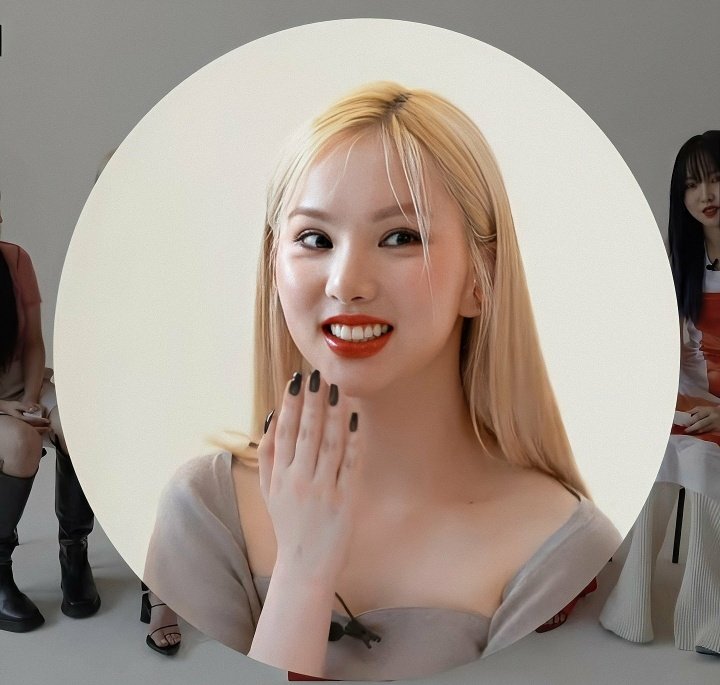 appleeunha_'s tweet photo. #eunha #은하 #GFRIEND @gfrdoffical https://t.co/eRqfn4LjZ4