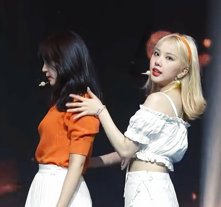 appleeunha_'s tweet photo. #eunha #은하 #GFRIEND @GFRDofficial https://t.co/J4otXBn2Np