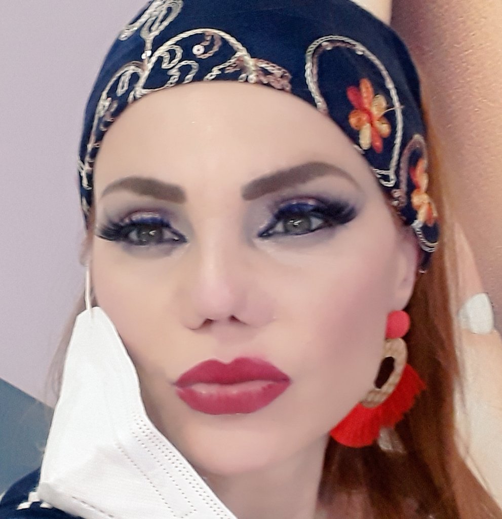 la_campu's tweet photo. CONSEJERIA EN ADICCIONES!!
#Divas
#Conferencia
#artista
#sorprendeme
#SaludMental
#MujeresQueInspiran
#maravilla
#seducción
#miradademujer
#juveniles
#bellisima
#actitudpositiva
#topmasters
#sonrie
#couch modelaje, adicciones,
@LaCampuFans
Representante: 5530 53 33 37 https://t.co/OndVbLBCzQ