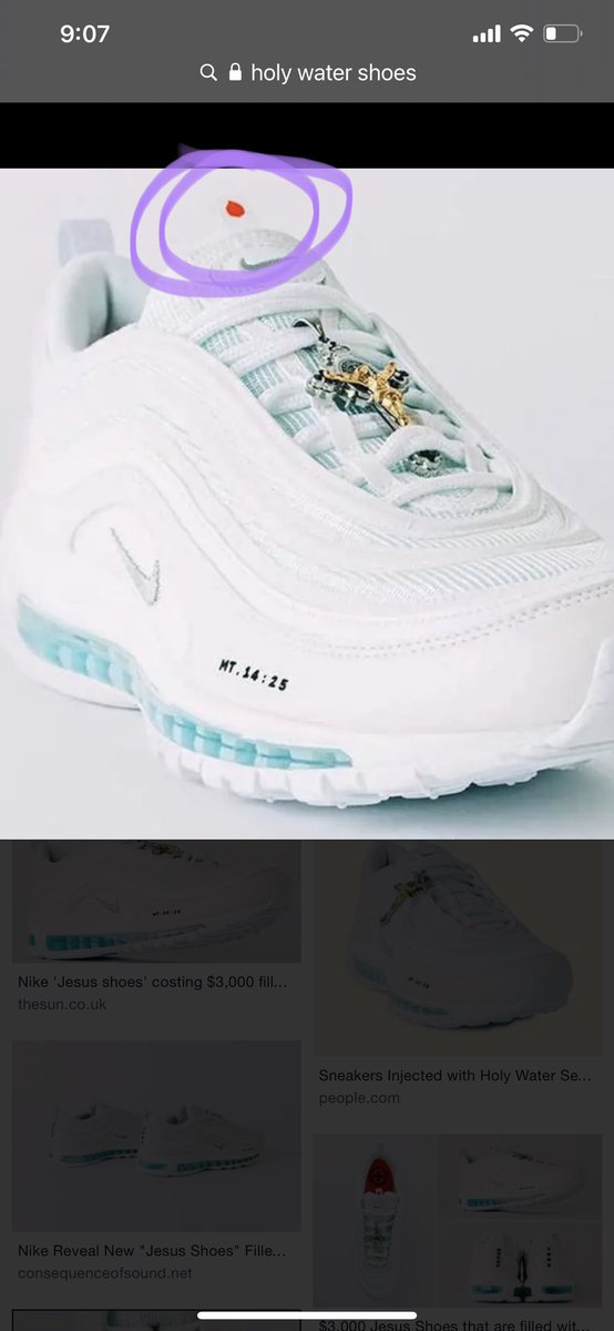 ARHkicks's tweet photo. Was this meant to be? @mschf https://t.co/SOlq6M3mip