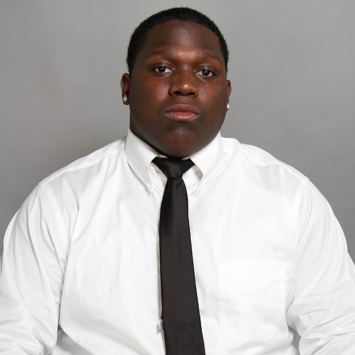 EastsideGhostFB's tweet photo. Our staff would love to give a HUGE shoutout to Arthur Edmonds @BigArt100 on being a great example of the Culture here at Eastside. Arthur is currently 4-0 in Varsity Heavyweight Wrestling(285 LBs) and currently has a 3.7 GPA. Arthur is nowhere near his peak. Keep Going #Power https://t.co/mKdPg3JfIK