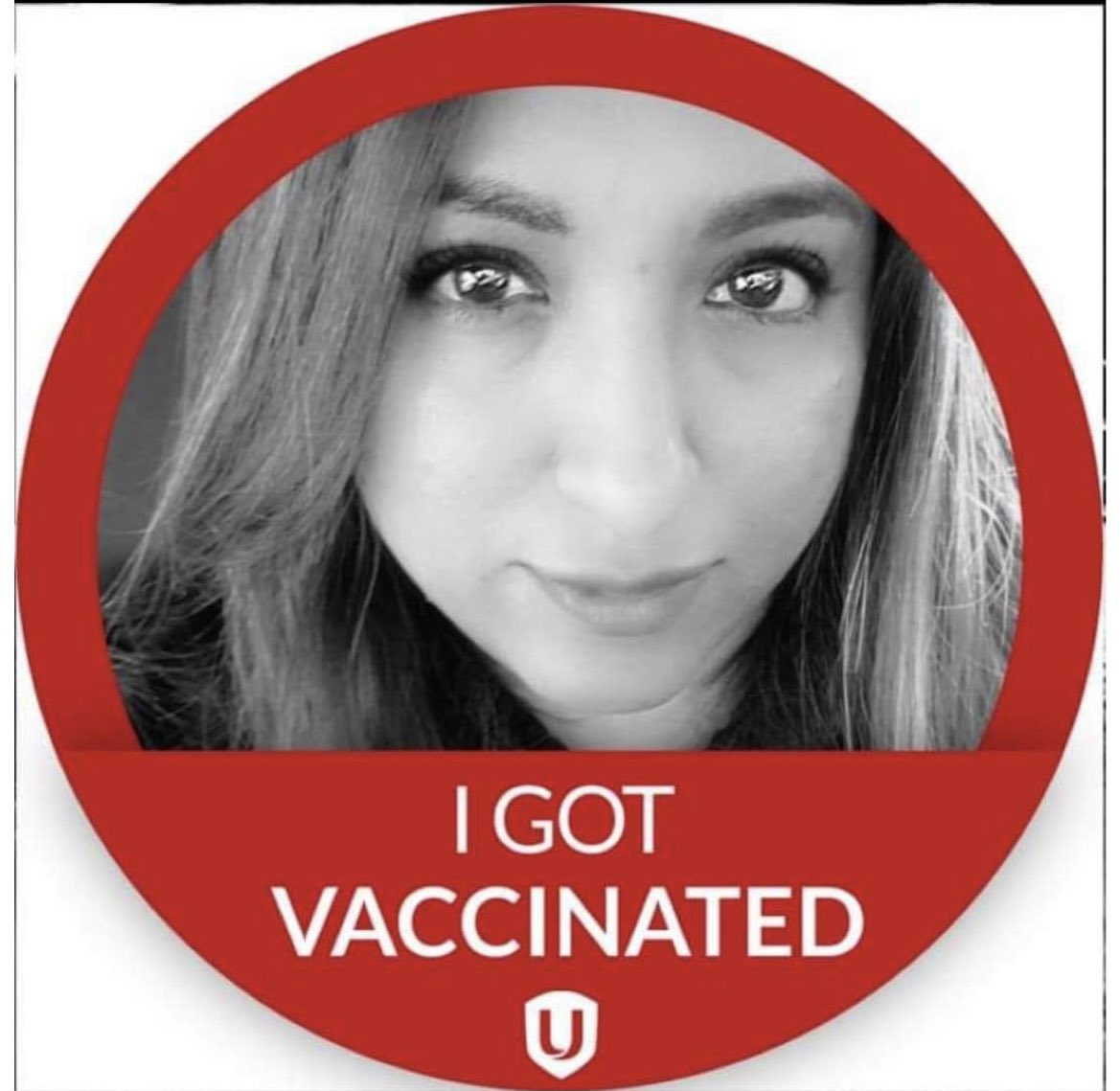 UniforTheUnion's tweet photo. Let’s all get vaccinated when it’s our turn, like @EmilyCoulter13 did. She is an essential LTC worker who wants us all to be safe. Change your Facebook frame here to encourage your friends and family to #GetVaccinated https://t.co/tWapXLsHCw #canlab https://t.co/v03VuJHdab