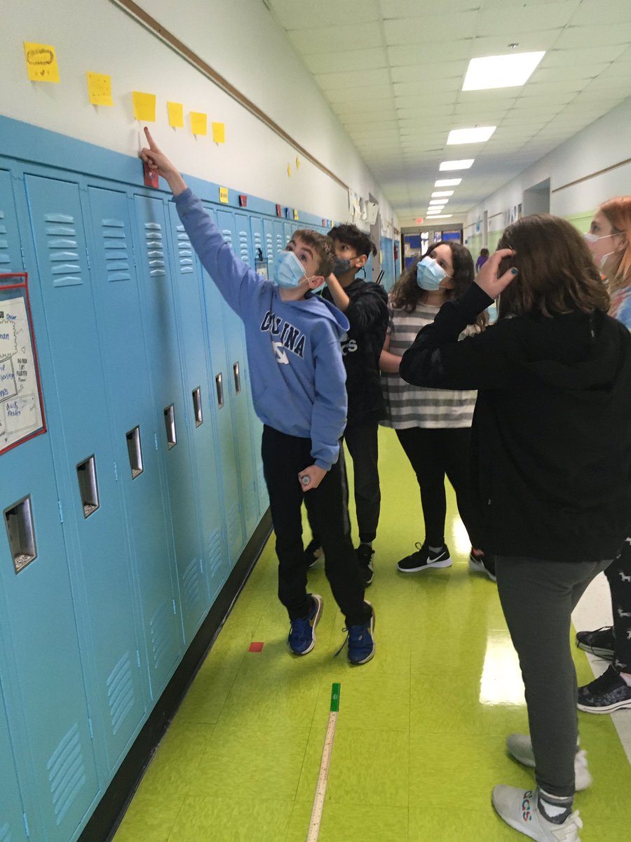 mrsberger4's tweet photo. Finished our @MLCmath calendar collection for March and compared it to our estimates from the beginning of the month. How far is 6 inches x 31 days?... these kids can tell you! @D62ForestElem #mathisfun #62learns #nailedit https://t.co/yKEEQJcBQ7