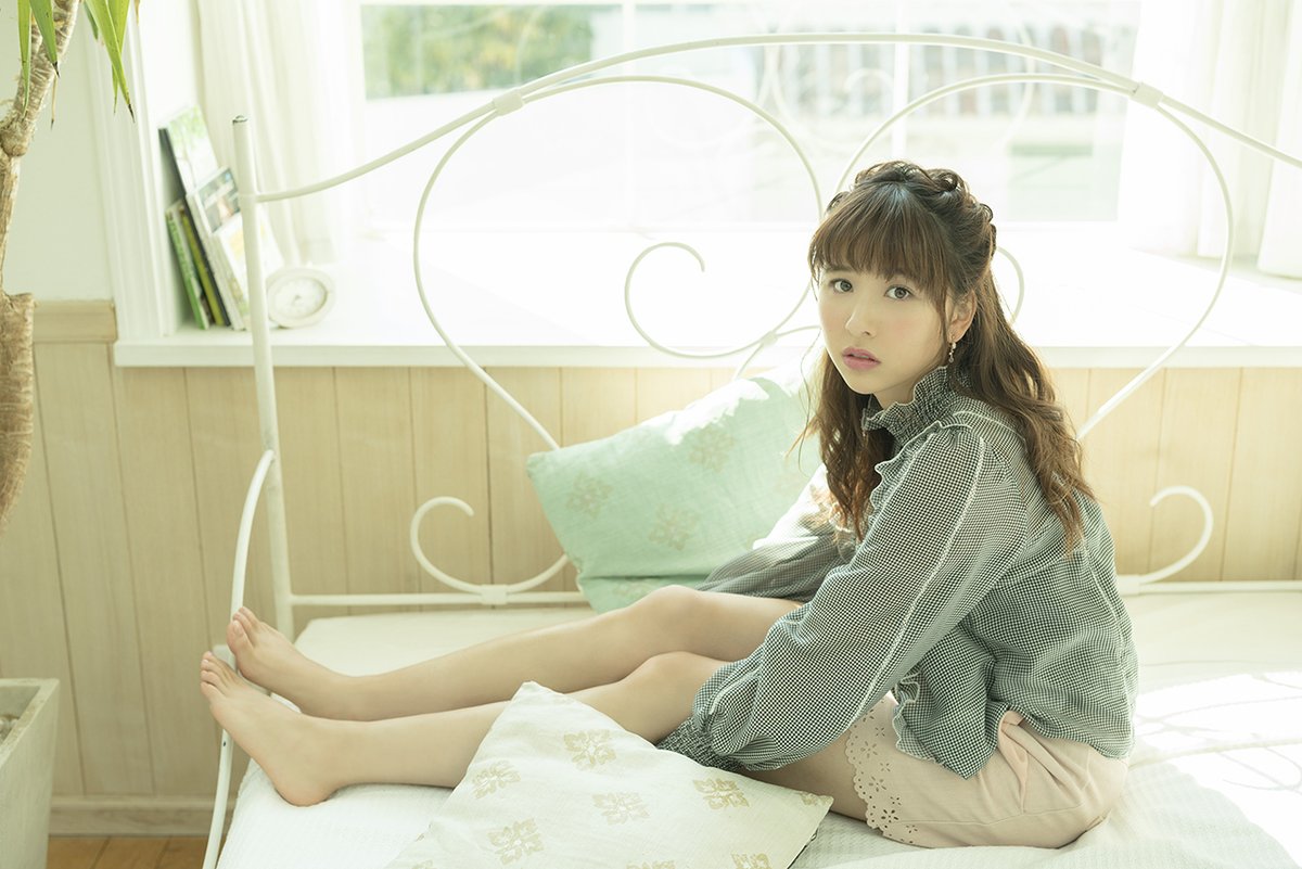 ももいろクローバーZ 玉井詩織 Birthday BOOK 26【予約期間：4月4日(日