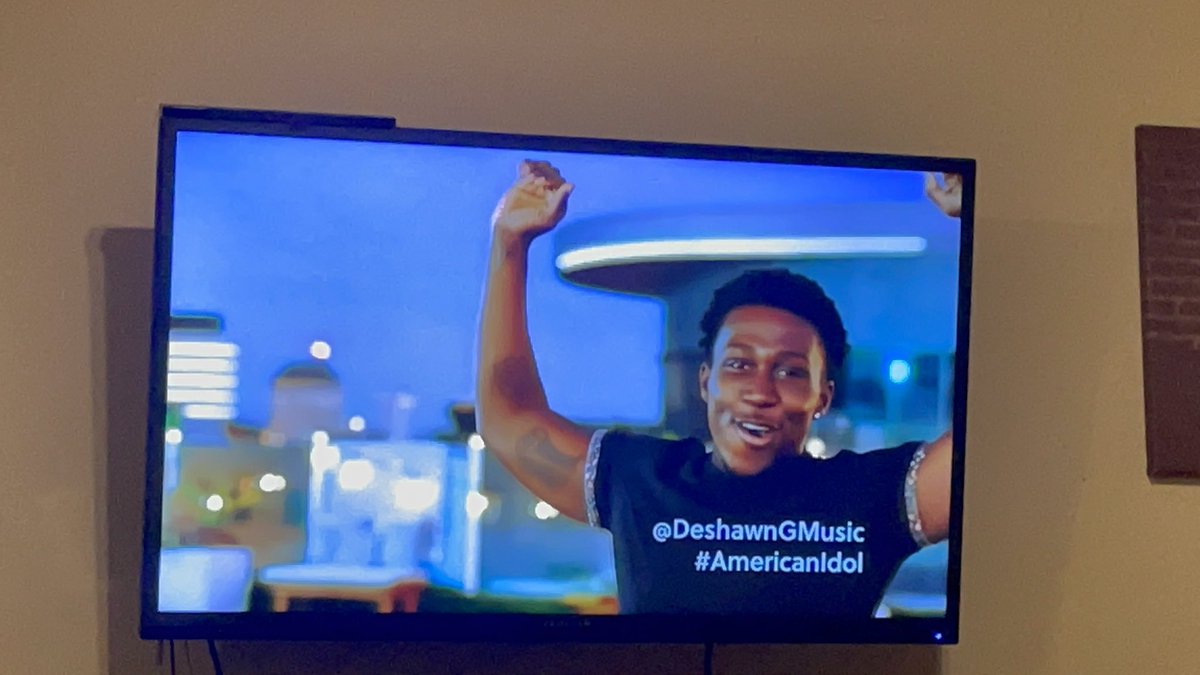 gigiandleo's tweet photo. So proud of @deshawngmusic - congrats on making the #top24 of @AmericanIdol - you make your #FortHayes family proud!! https://t.co/tqPEk5kRu0