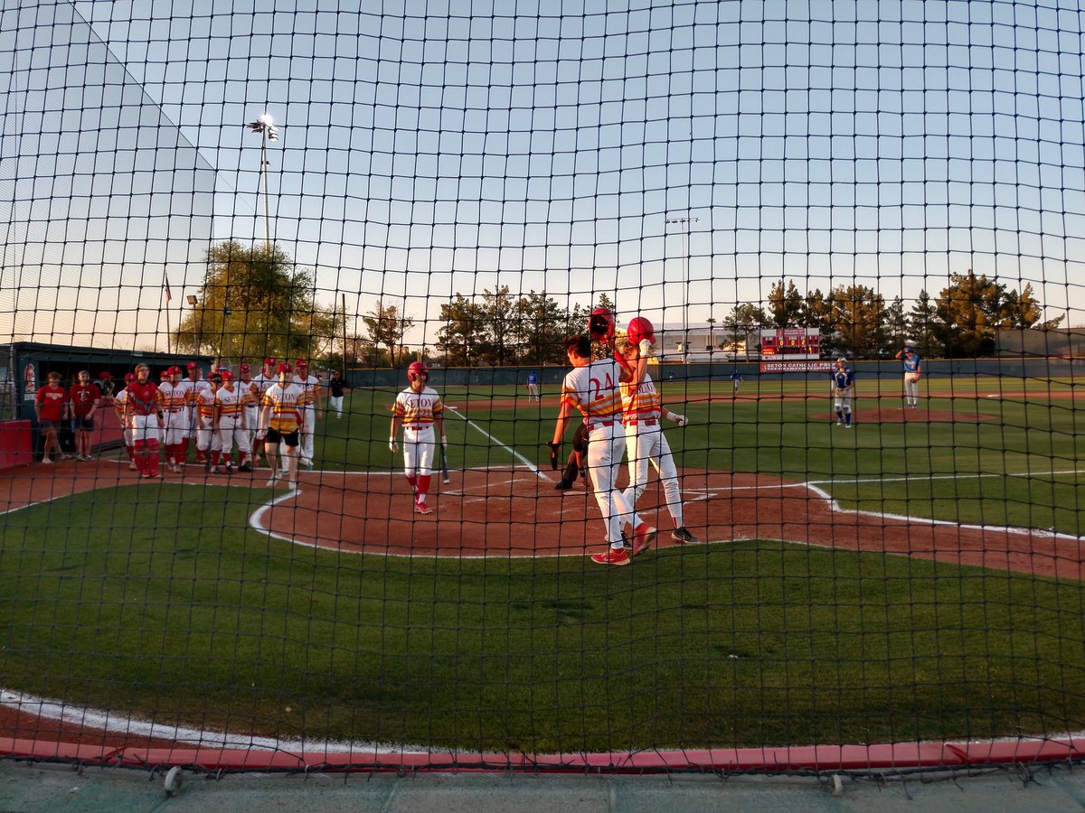 End 1 |  Ossanna walks to get on board but gets picked off, Gump singles, Williamson jacks a 2 run homer over the LF wall, Chavez gets walked.

SCP 2, MHS 7