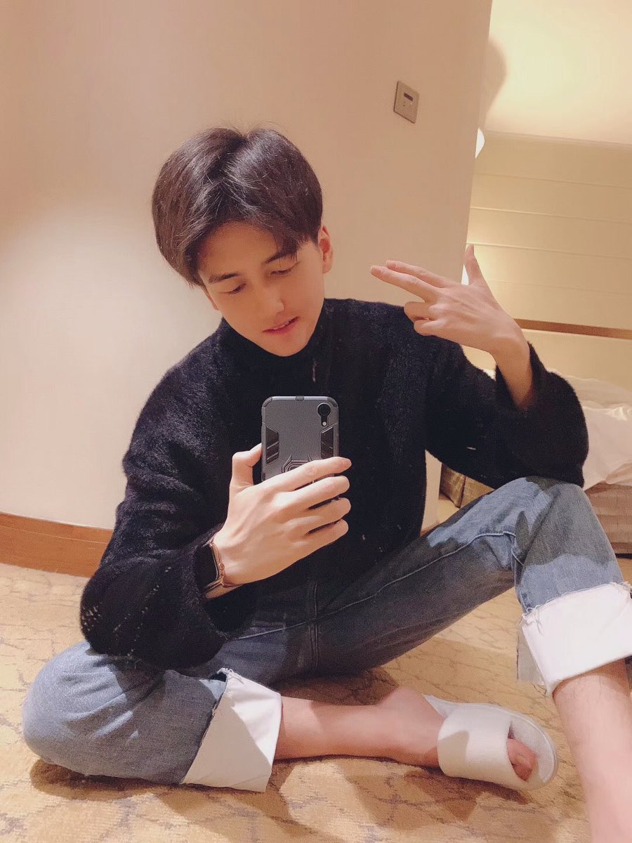 VivaYoonmin's tweet photo. 🤧🤧😭😭😭😭😭😭😭 mi #MekBoss
No me imagino a alguien más como Mek y que alguien tenga más química que Ryan con In
#RyanIn https://t.co/uAGLigc2pW