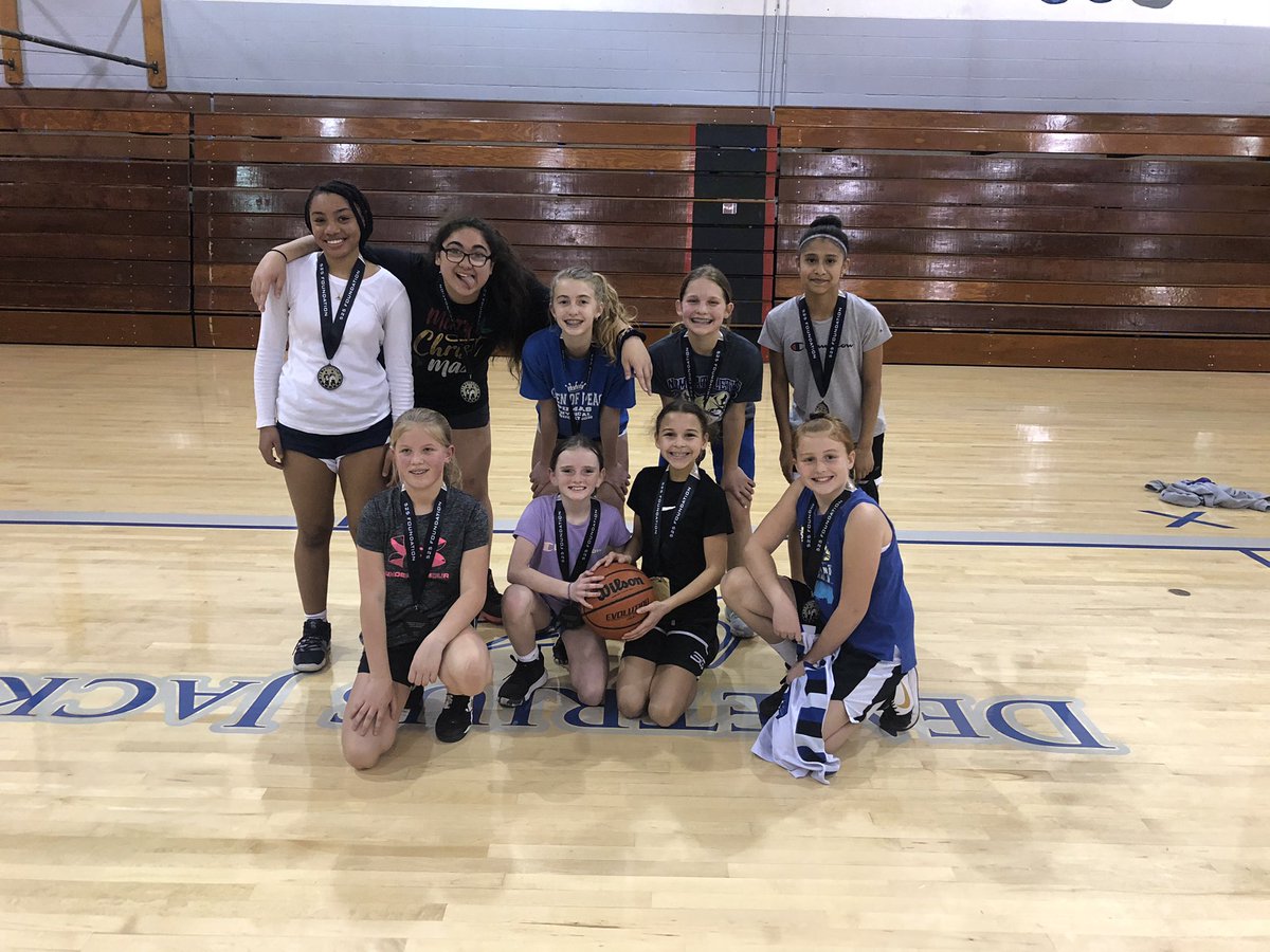 MHSLadyKnights's tweet photo. #GoKnights. 9 #Standouts. https://t.co/foNh0DSrHN