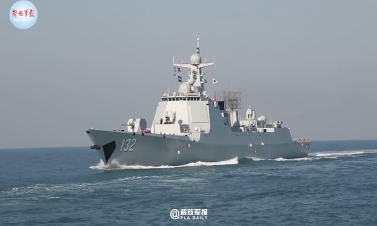 rajfortyseven's tweet photo. #China #PLAN #Type52DL
132 #Suzhou
123 #Huainan
122 #Tangshan
156 #Zibo
https://t.co/vKSSSSKajP https://t.co/Tch7i50sZW