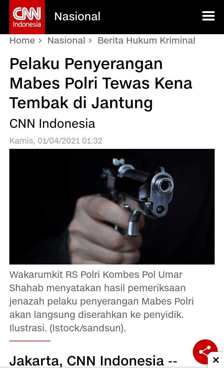 HukumDan's tweet photo. Kenyataan nya petugas jaga Markas Besar Polisi tidak dalam kondisi siap Siaga, Panik , Takut dan kurang kewaspadaan. 
Kalau saja kalian tetap berpegang Protap penggunaan senjata api, Pelaku bisa di interograsi &amp; tidak mesti di bunuh tepat di Jantung Korban. https://t.co/wmJge40Uwu