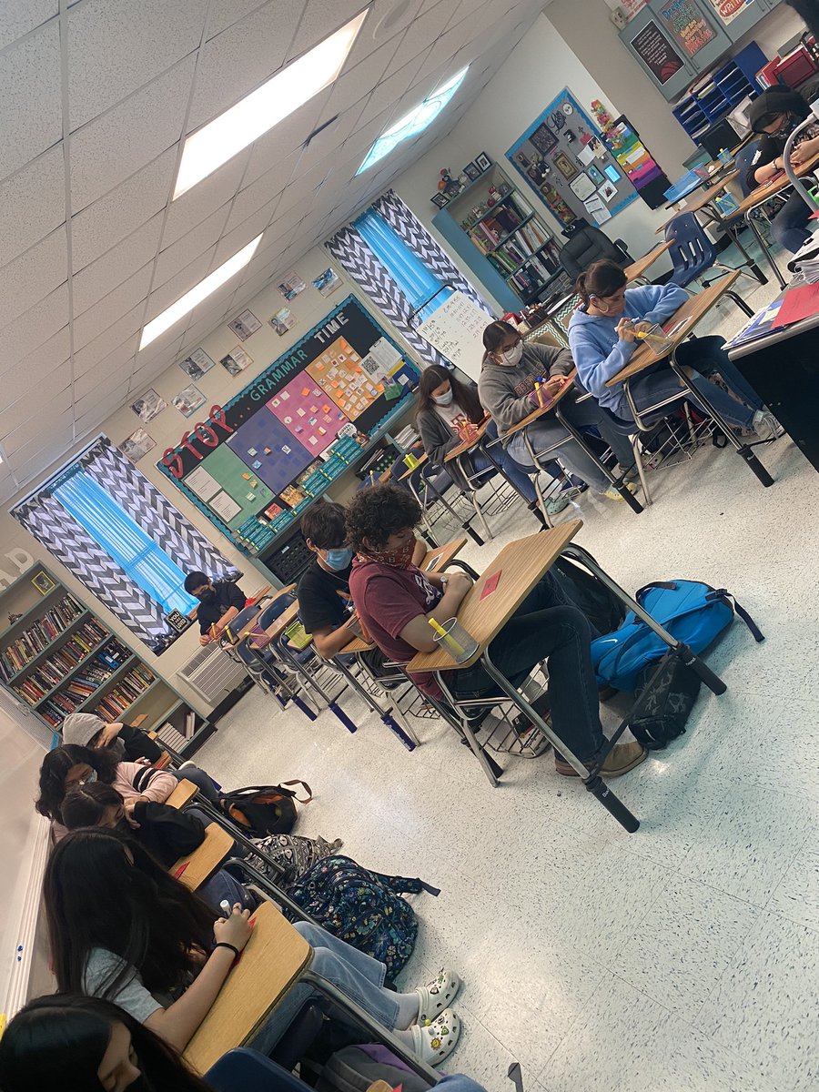 Moreno Jr. High School (MorenoJrHigh) Twitter