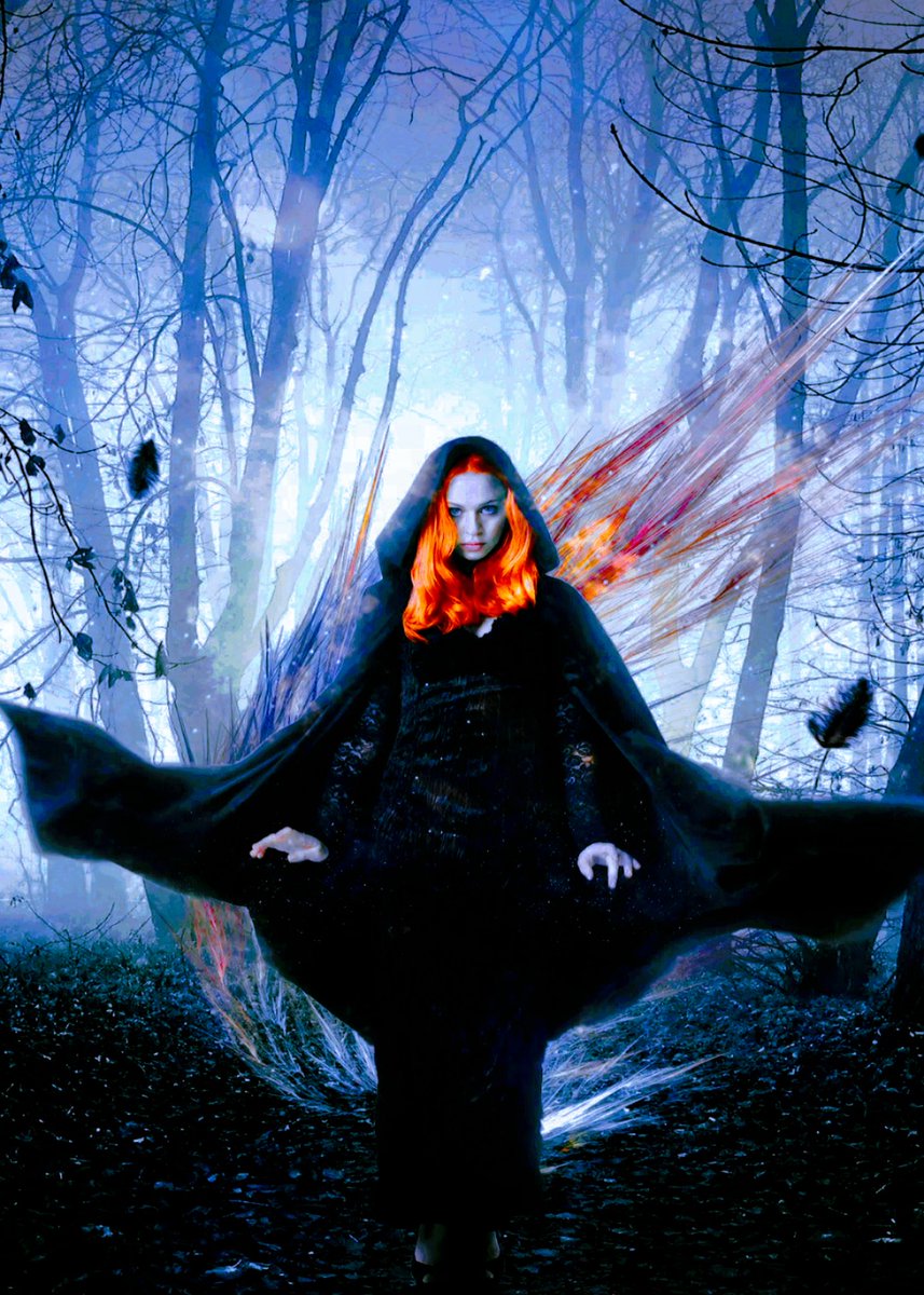 EireenViolet's tweet photo. I'm here!☠️
#sweetdarkness #gothicbeauty #darksilence #gothicstyle #gothiclife #goth #dark #vampires #gothicart #darkart #gothicvibes #altlandscapes #altworlds #eireenviolet #bloodykisses https://t.co/aKrD3spMmB