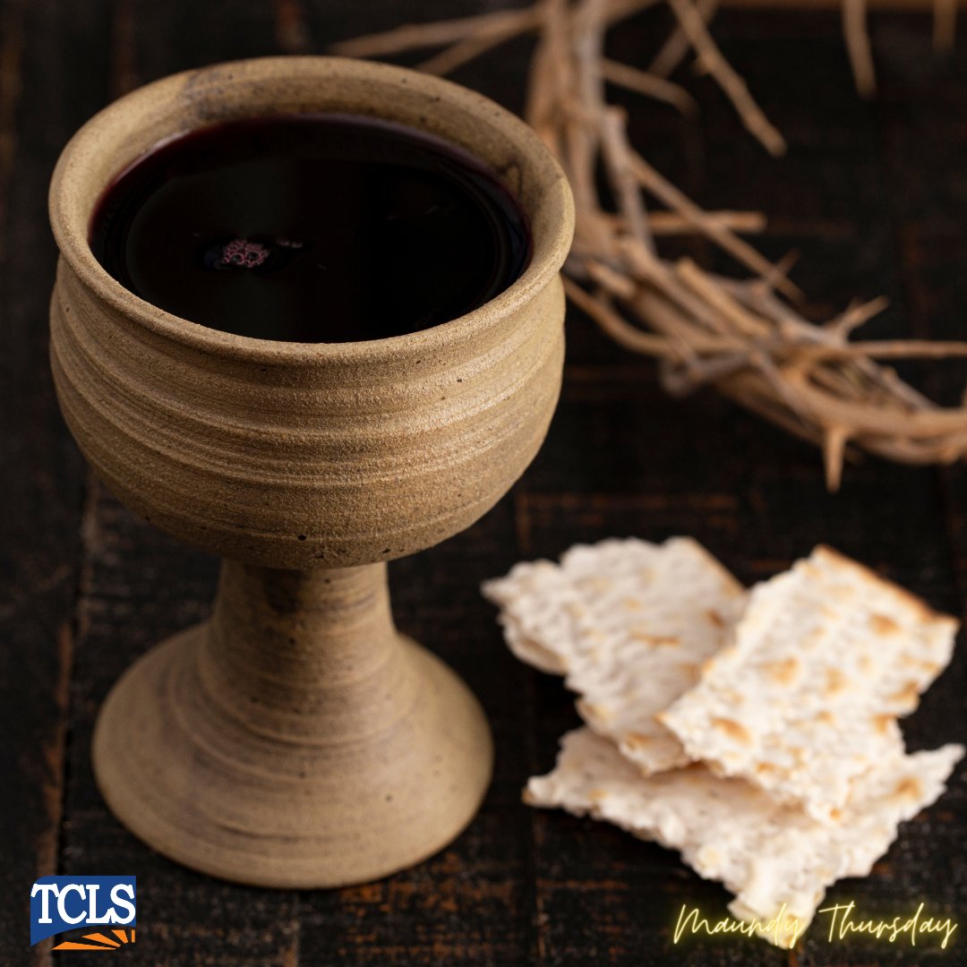 tclsph's tweet photo. "A new command I give you: Love one another.  As I have loved you, so you must love one another.  By this everyone will know that you are my disciples, if you love one another." - John 13:34-35

Have a blessed #MaundyThursday

https://t.co/7lXzw8oFdf
#lent
#lentenseason
#lent2021 https://t.co/vNJkT2UxYf