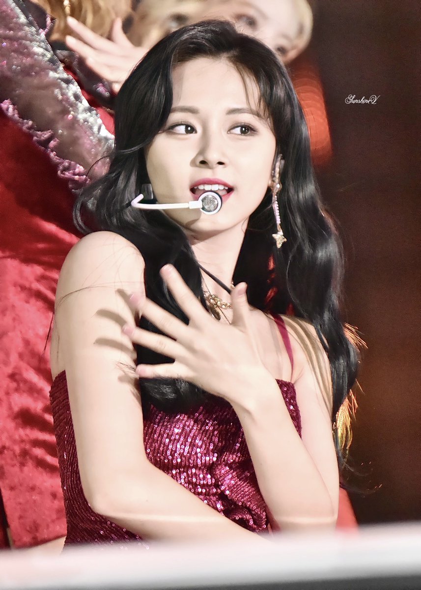 _sunshineV's tweet photo. 191225 가요대전 

#쯔위 #TZUYU #TWICE @JYPETWICE https://t.co/89xbZORygw