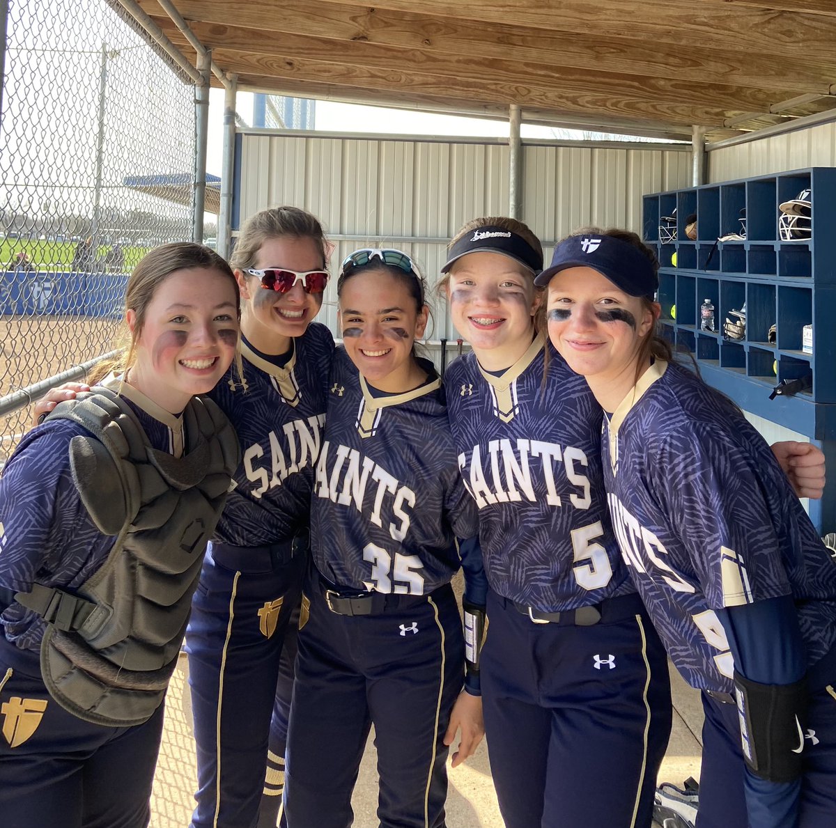 stasaintssball's tweet photo. Awesome job JV Saints softball!! 18-3 first game win, 11-1 second game win! Thanks to all who came out to watch 🥎 
.
#stasaints #stasaintssoftball #stasoftball #highschoolsoftball #wewillfindaway https://t.co/jda3WOcFUy