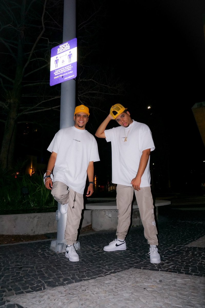 venturatwins's tweet photo. https://t.co/tpgwlk4TpK