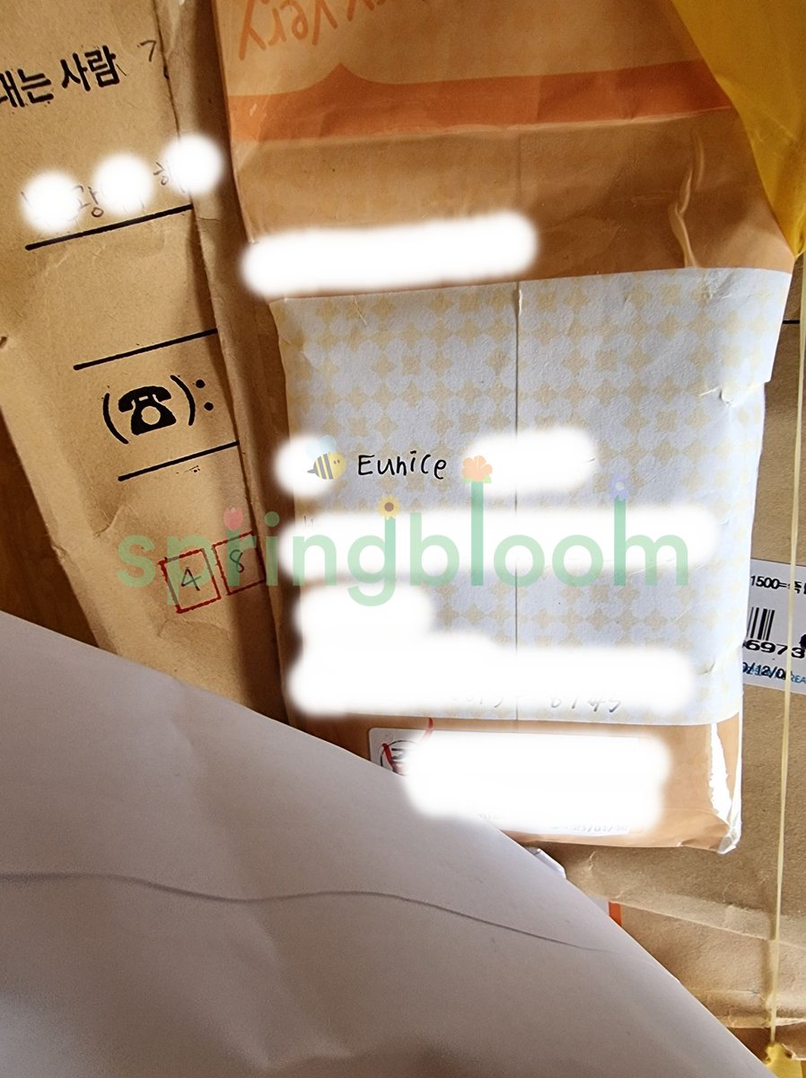 springbloom_ph's tweet photo. #sbphup

all items that were left from kr are packed na from warehouse. we're waiting na lang from pick up ng courier ^^

this includes unsealed albums, pahanap photocards, remaining albums from dec and jan batch, all albums from march go (ateez, weeekly, wayv, iu, pasabuys) https://t.co/RYzNemNe75