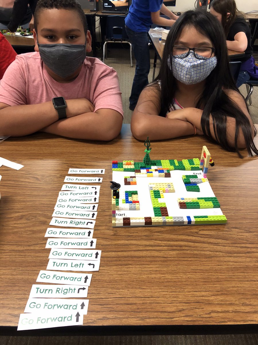 scereads's tweet photo. Mrs. Jones created a fabulous lesson for students visiting her computer lab. Legos and coding = the perfect combination! #scerocksthecreek #sceplacetobe https://t.co/83zhl4BOD6