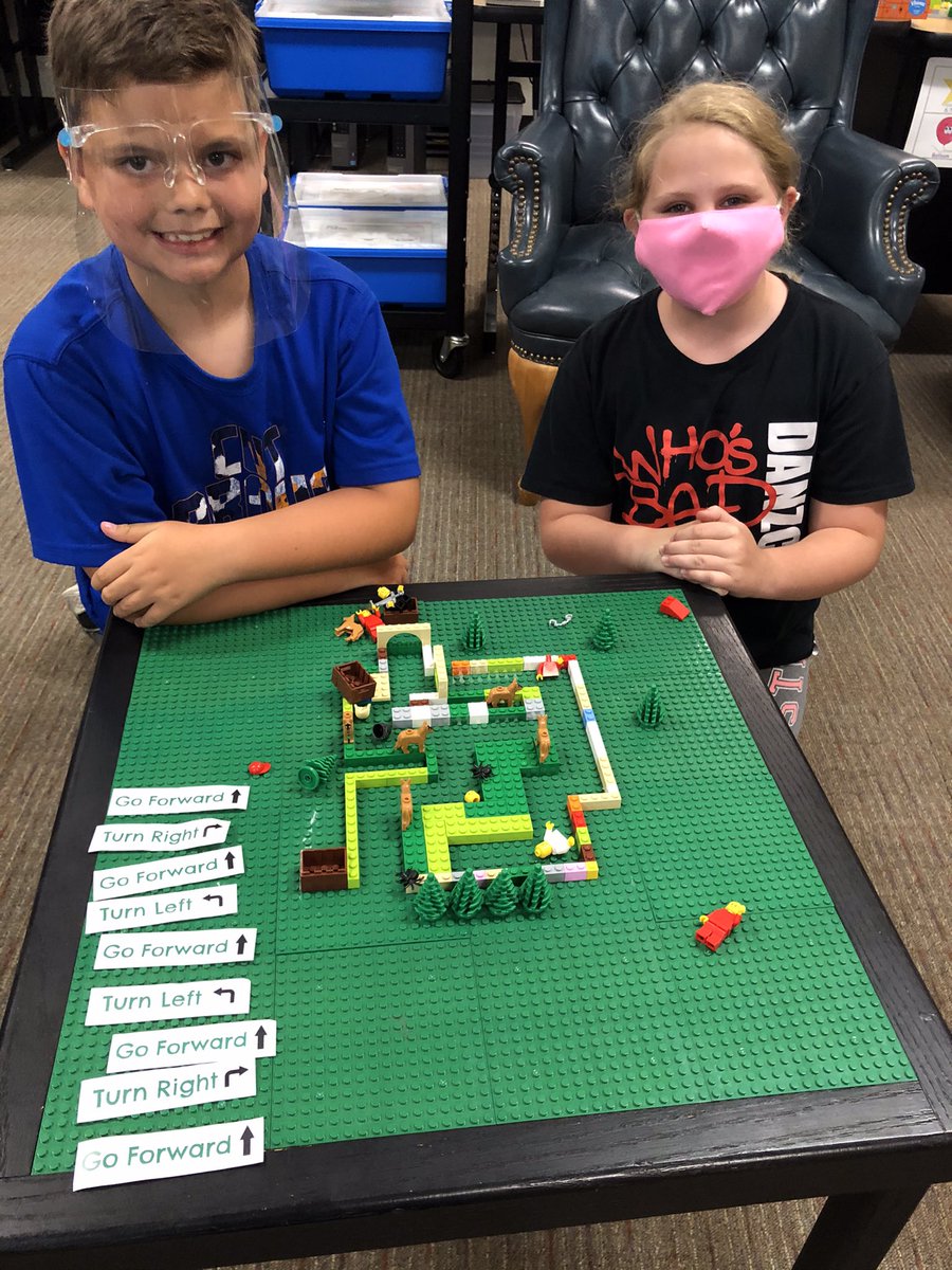 scereads's tweet photo. Mrs. Jones created a fabulous lesson for students visiting her computer lab. Legos and coding = the perfect combination! #scerocksthecreek #sceplacetobe https://t.co/83zhl4BOD6
