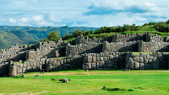 This evening we're visiting another ancient site, Saqsaywaman (also spelled as Sacsayhuamán). It's a citadel on the outskirts of Cuzco, Peru, which is also the historic capital of the Inca Empire. It was built in the 15th century using large boulders that were cut to fit......