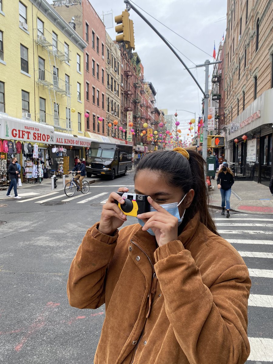 selfttiled's tweet photo. better yet go to times square and take a picture of me with a kodak 📸 https://t.co/LaLQOxt9gE