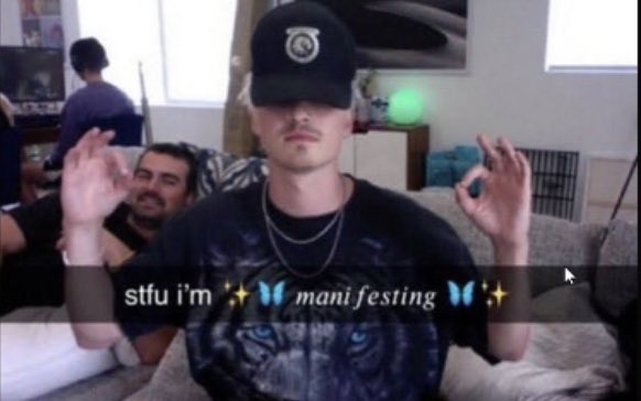 corbeanmarie's tweet photo. @Dylan_Statham what are the chances of you seeing this and maybe possibly hitting the follow button😭 https://t.co/u4dOhi4W1b