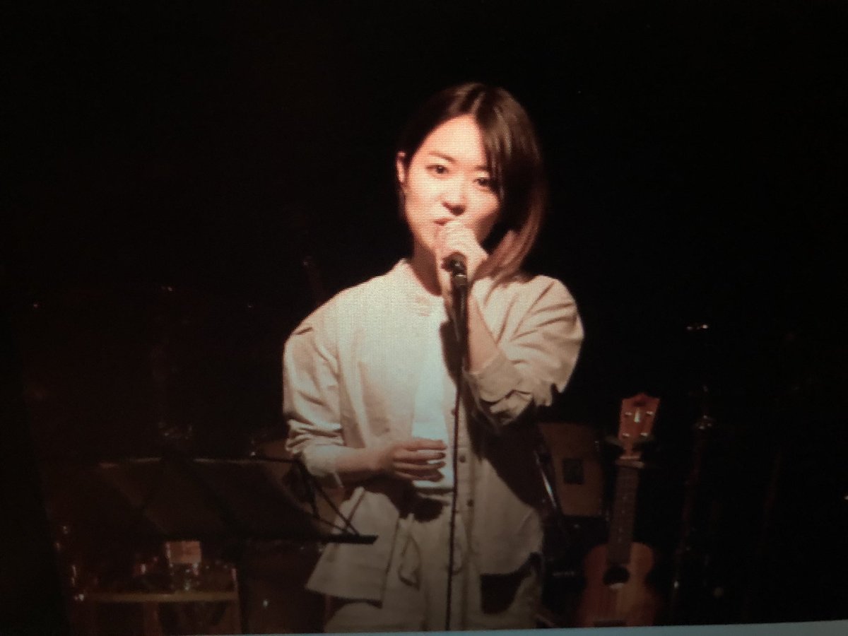 mebius1_boobee's tweet photo. 愛だの恋だの、砂の城、ビーズの泡、新曲dreaming、オーラスのラストソングの五曲を熱唱。
#伊倉愛美
#チームイクラ
#イクラサクラ組
#41ＫＲ
#SHIBUYATAKEOFF7
#LIVEandLIVE https://t.co/u27W3WhO2c