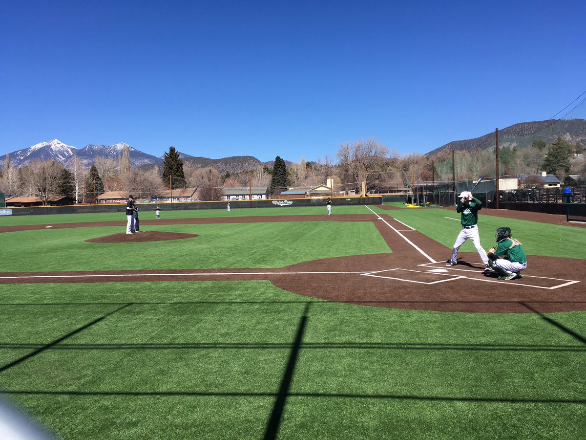 FlagBaseball's tweet photo. @azc_obert We think the view up north is pretty nice too! #EagleField https://t.co/Uqmj61IpdH