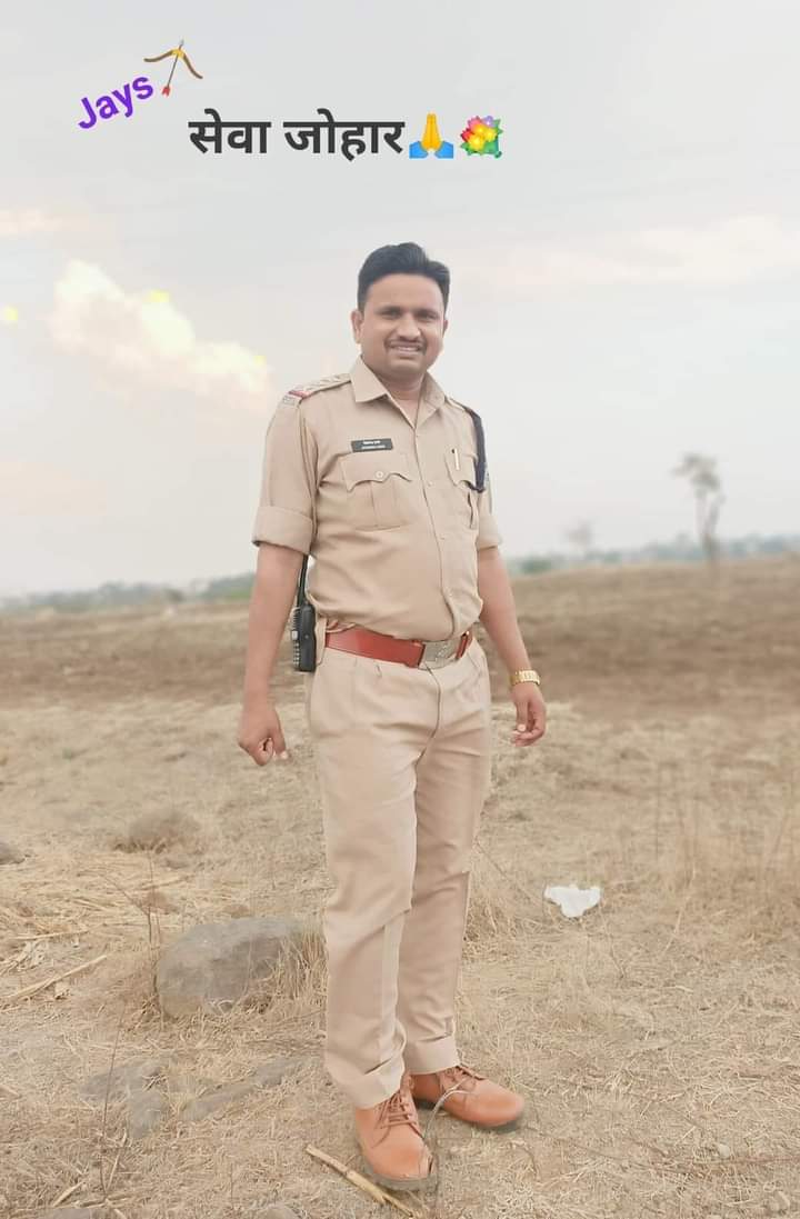 Rajkumarbarai15's tweet photo. #Jays
#jaysexpress
#जितेन्द्र_एस्के_धार_मप्र
जन्मदिन की हार्दिक शुभकामनाएं सर जी
🎂🎂🎂
@BhimArmyChief
@GulzarSiddiqui_
@komal_ahirwar14
@raj_bhargav6
@Profdilipmandal
@Yogiaazad
@AnuragK97133491
@Sanjeet_jatav
@ReenaRoy8587 https://t.co/wMTzTUVqor