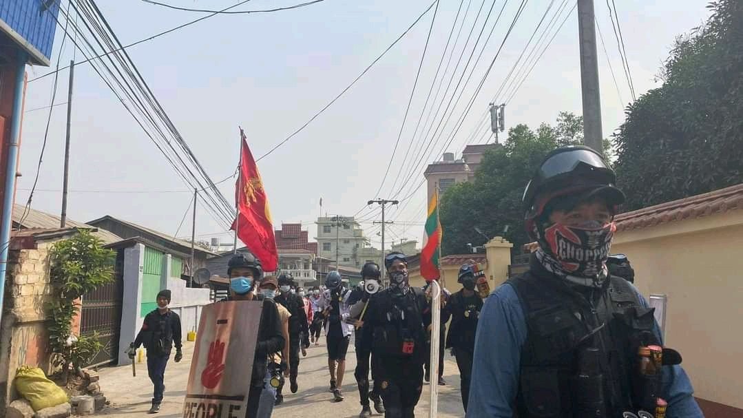 Nuw_Teth's tweet photo. In Muse, Shan state
Anti-Regime Movement by Tai Students' Union
📷 Shan News 

#WeSupportFederalCharter 
#WhatsHappeningInMyanmar
#Apr1Coups https://t.co/7l6FVG43iG
