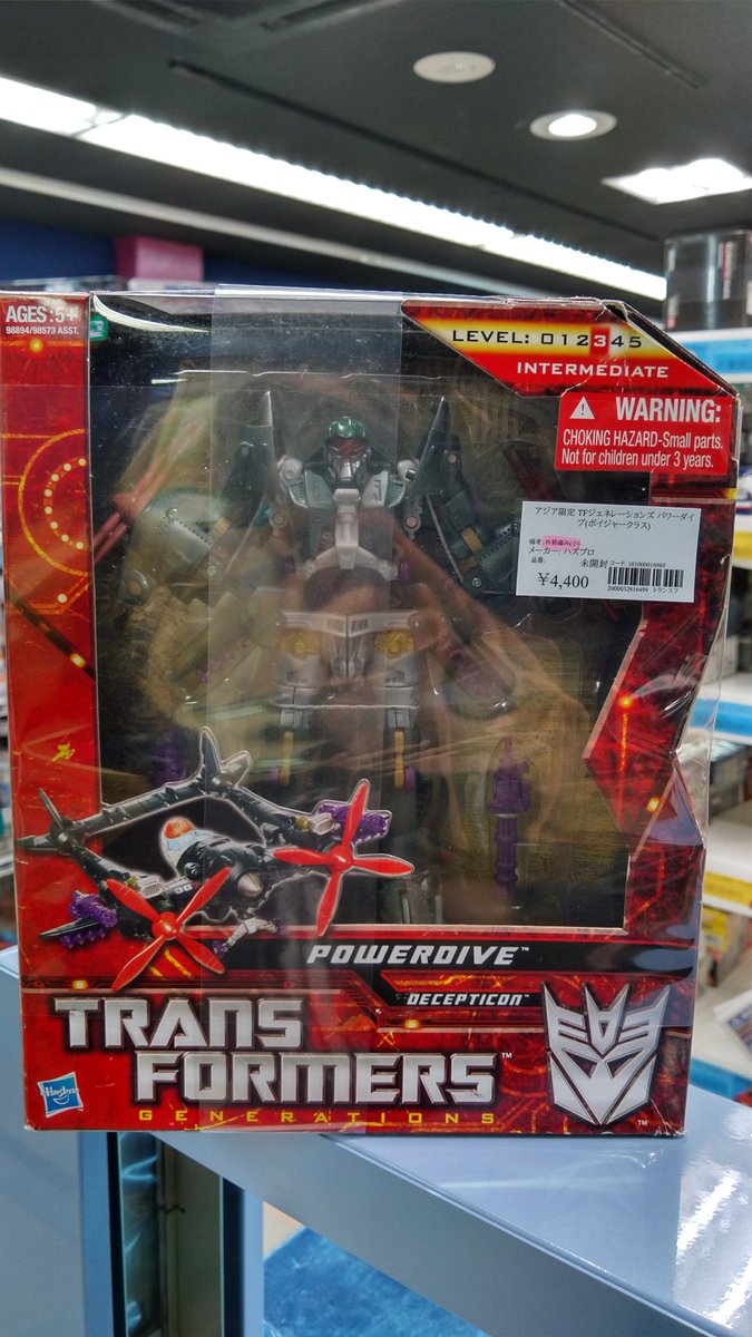Jungle_mecha's tweet photo. トランスフォーマージェネレーションズ パワーダイブ 未開封品入荷です。
Karma
#TFGENERATIONS https://t.co/Hb93NDmglv