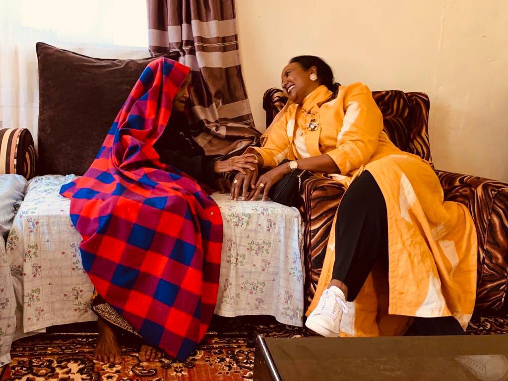 AMB_A_Mohammed's tweet photo. I celebrate the life of my friend, confidant and dearest aunt who was an anchor pillar of our family and whose life was filled with love, grace, compassion and selflessness. https://t.co/JycZimrSMh