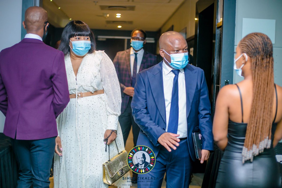 SZDTrust_'s tweet photo. Man of the moment, Honourable Mr @sziks arrivals 

#SZDevelopementTrust launch

📍 Coastlands, Umhlanga

Visit https://t.co/2HXFCRH8f4 for more info https://t.co/SRN6GG6LQq