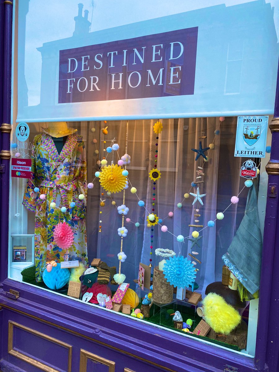 destined4home's tweet image. With lots and lots off new products in the window, new soaps, kimono, coasters😍
@destined4home  #shopleith #shoplocalleith #easterwindow #hyacinthkimono #sixtonlondon #onehundredstarsedinburgh #constitutionstreet #leith @tramstonewhaven #destinedforhome #eggedinburgh #edinburgh