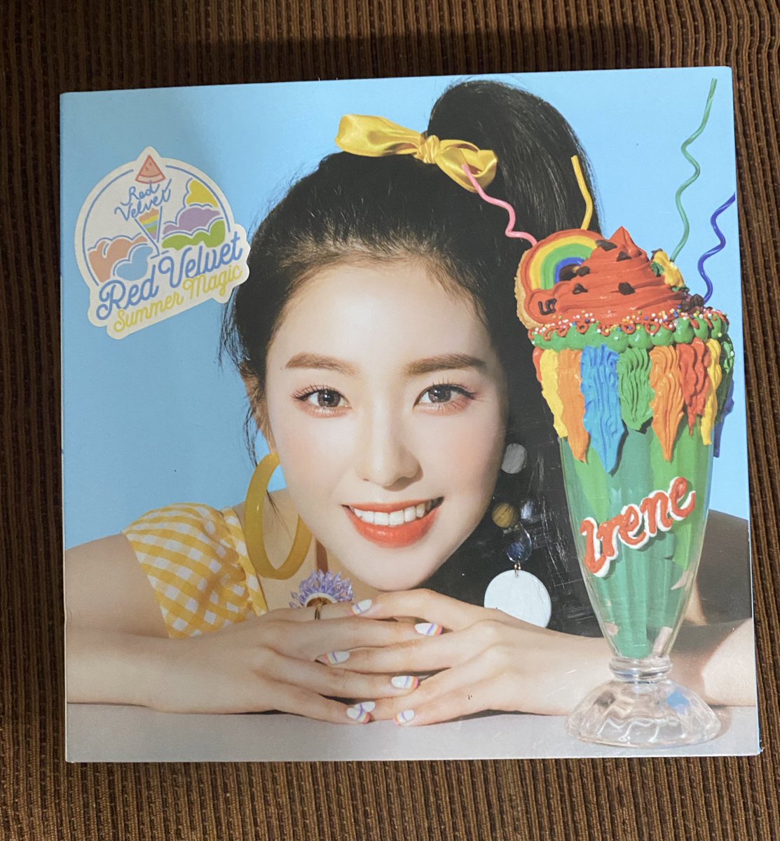kutingting_'s tweet photo. to celebrate irene’s birthday and for hitting 1k followers, we are going to have a mini giveaway!

📍 summer magic limited edition ( irene cover ) 🍁

- mbf
- rt &amp; like
- reply ur fav ot5 photo

(ends april 5, 2021) https://t.co/9uJRtOYDtR