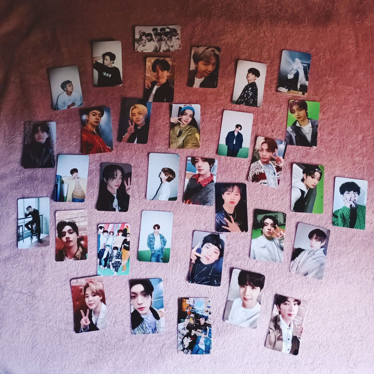 ssblissxcart's tweet photo. #WPIFeedbacks

These prints came home today!!! Tysm @weprinitph for the good service. The photos are printed nicely (tho there are marks on the paper huhu but still, good quality). Until my next transaction with u! 💖 

P.S. Didn't include the personal photo prints here https://t.co/8EnebaUQEM
