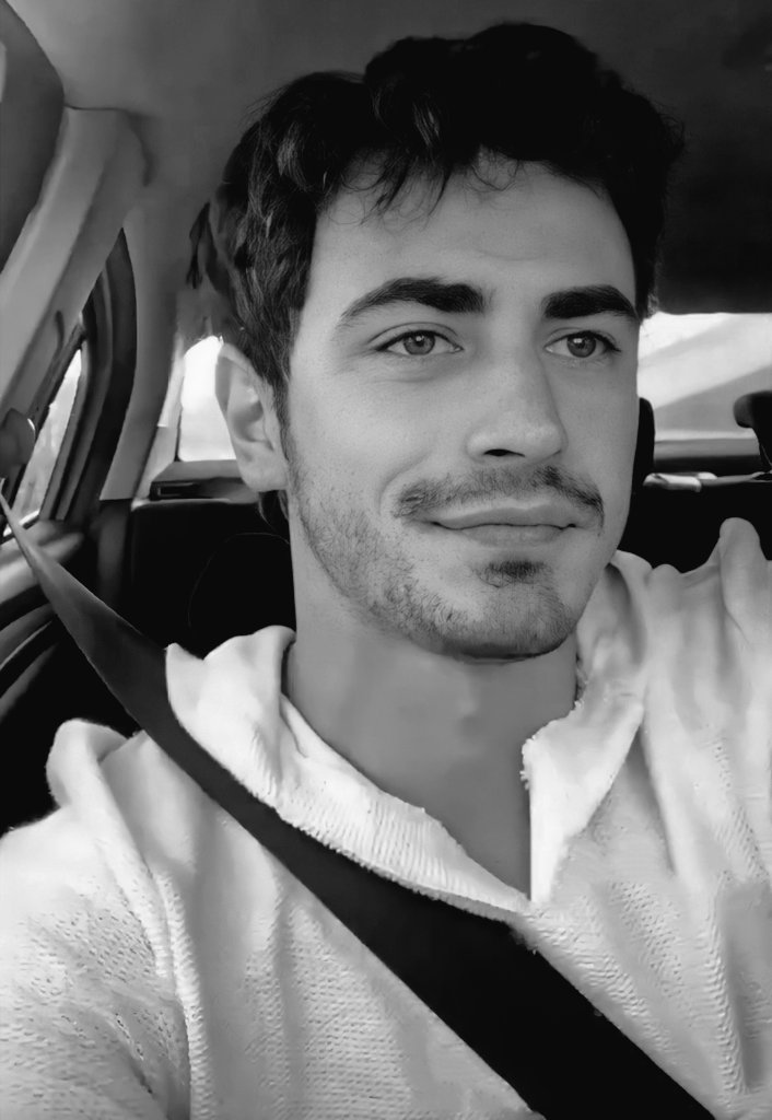 eminedits's tweet photo. Günaydın💞 @emingunenc_ 

#EminGünenç  ▪︎ #egfc https://t.co/gH23pIYJLr