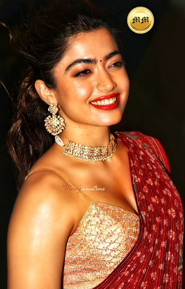 Editzmanly's tweet photo. #RashmikaMandanna
Sleeveless 🤤🤤🤤
@iamRashmika ❤❤
Welcome honey to tamil industry 😘😘😘
Armsulaye Kollura
Namma usura vaila pottu melluraley
#Manlymonstrous 😈
#Sultan
Onnu therinju pochu life pathi
#expectunexpected ❤ https://t.co/vy3oGIK5XA